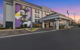 Hampton Inn Bakersfield Central