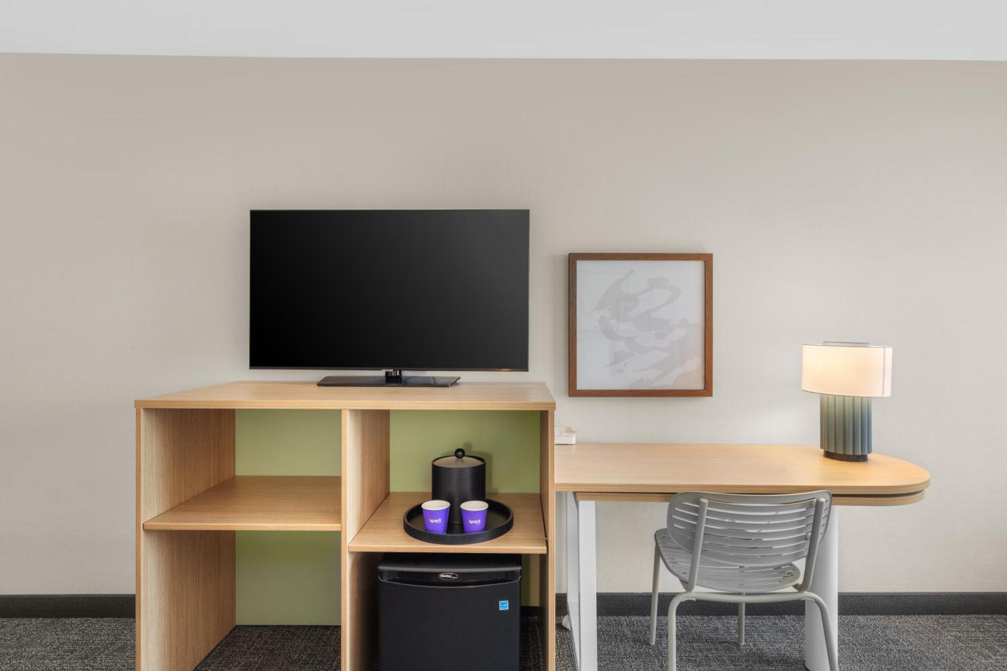 Spark By Hilton Bakersfield Central Zimmer foto